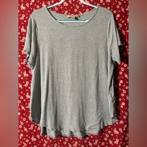 Philosophy Heather Gray Striped Short Sleeve Tee